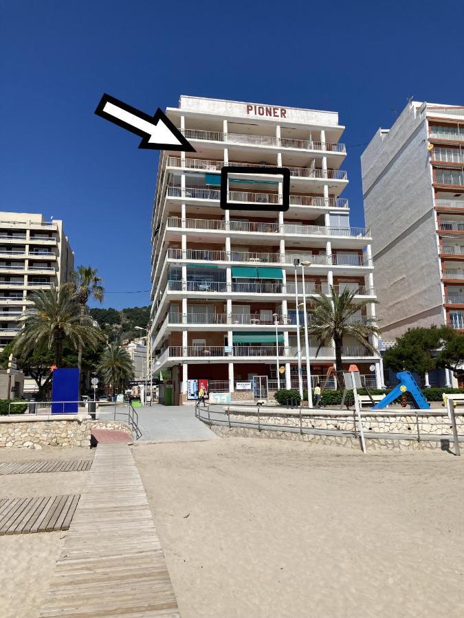 Beachfront And Renovated Apartment Cullera Kültér fotó